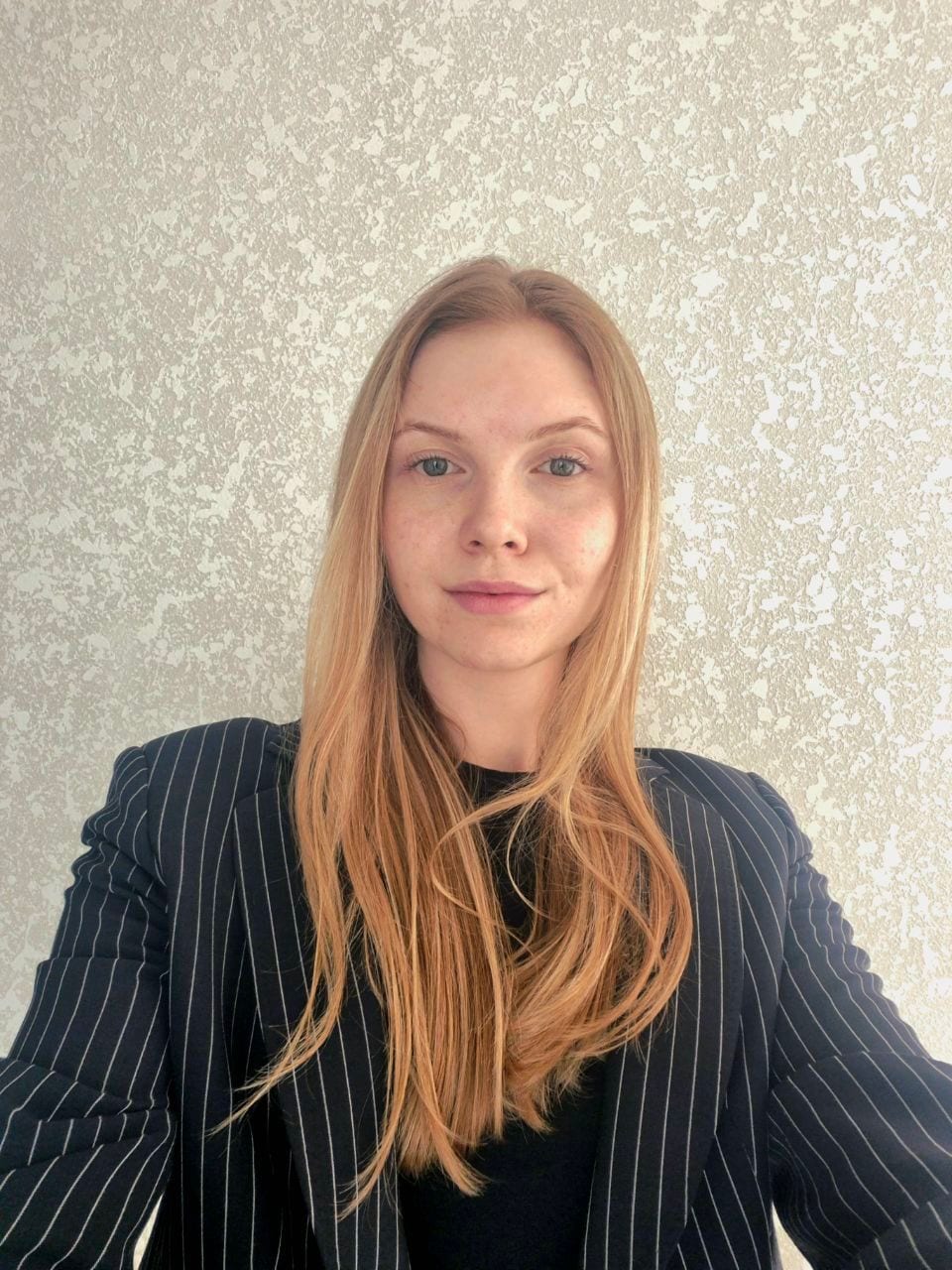 Олена