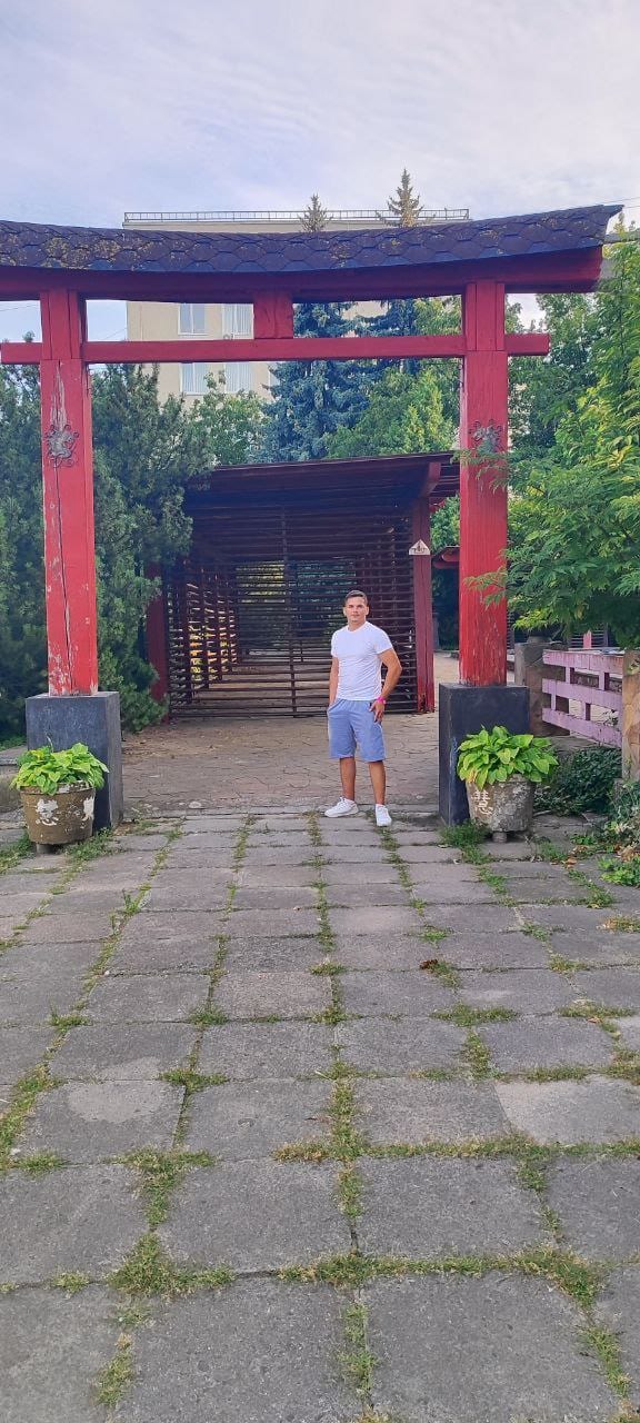 Олександр