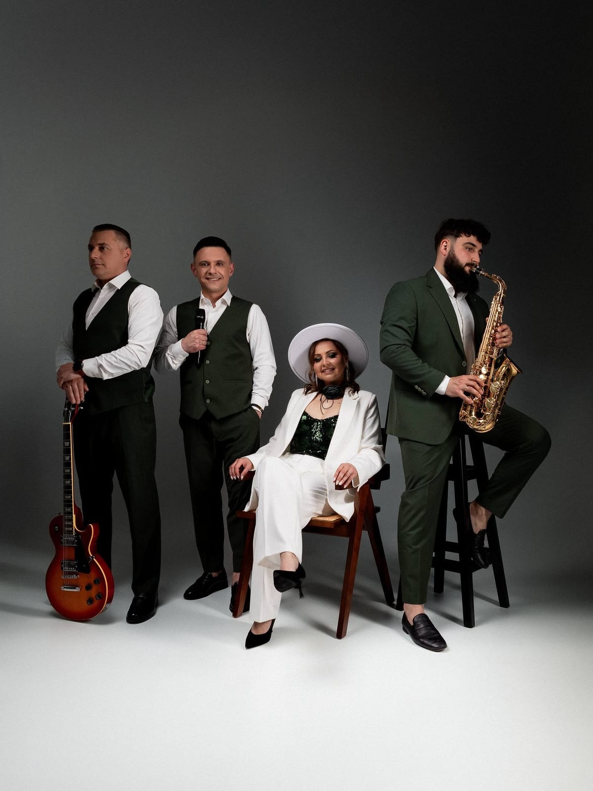 Music band DomiNo